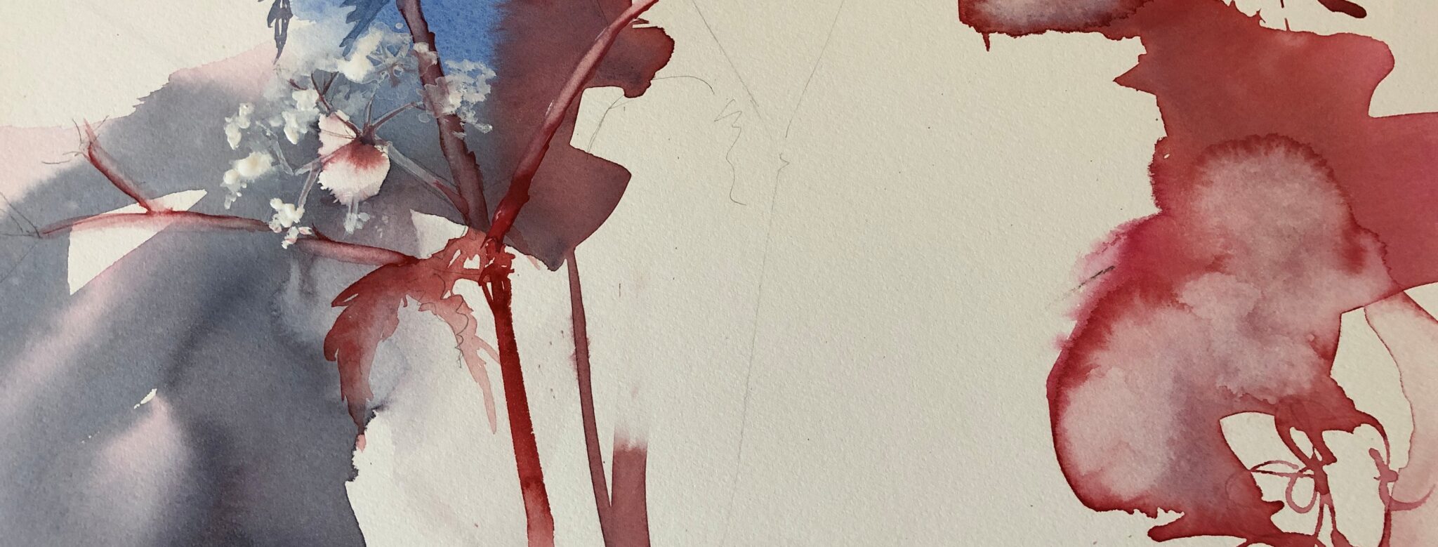 aquarelle semi abstraite fleur des champs dansant sur un fond beige, grenat et bleu